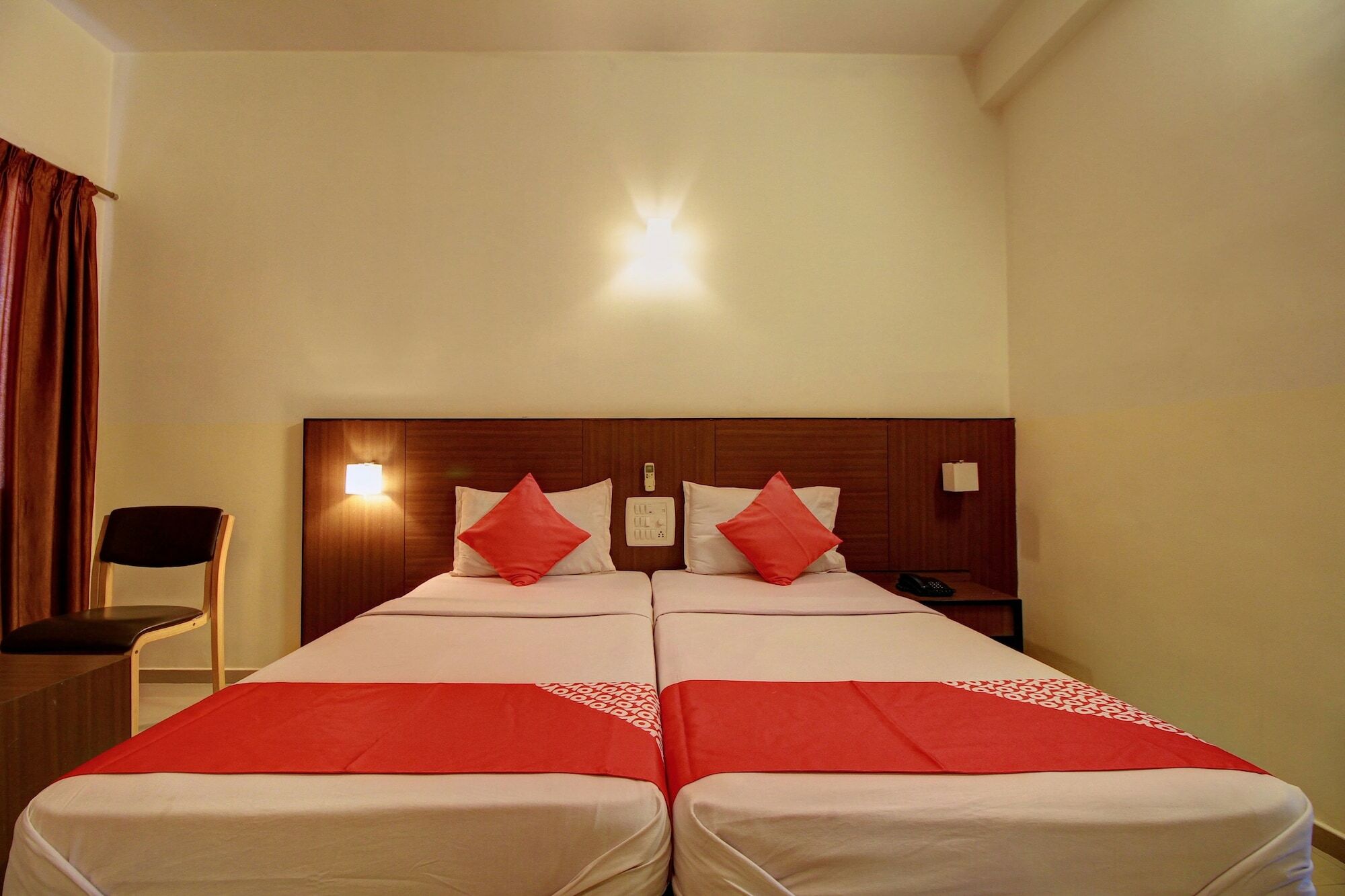 Hotel Century Executive Udupi Exterior foto